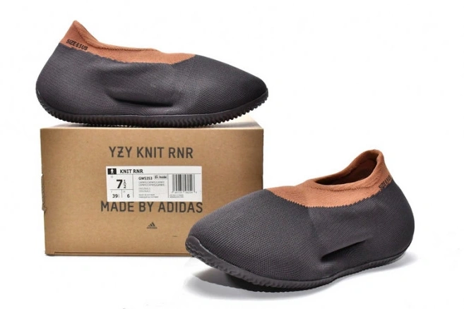 Yeezy RNR Stone Knit Adidas Carbon GY1759 0804